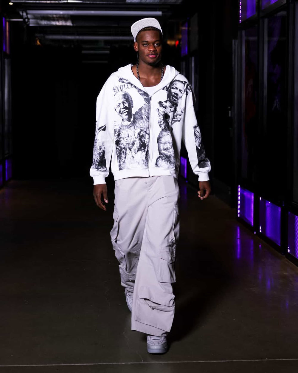 White Revolución Hoodie
